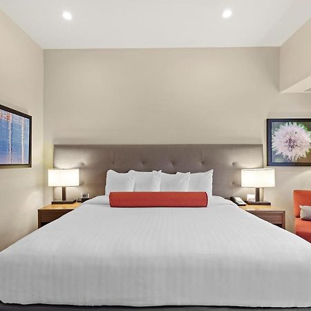 Sundre Mountain View Inn & Suites מראה חיצוני תמונה