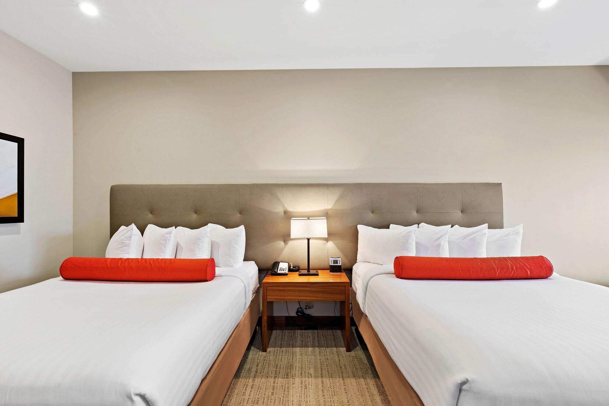 Sundre Mountain View Inn & Suites מראה חיצוני תמונה