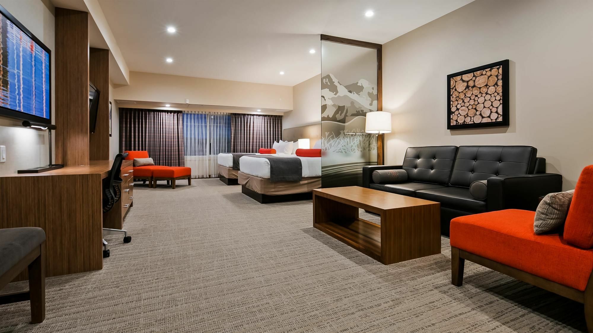 Sundre Mountain View Inn & Suites מראה חיצוני תמונה